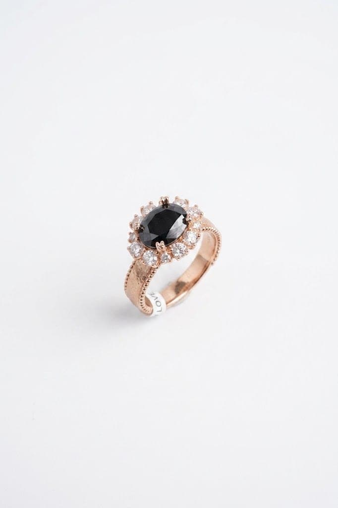 Onyx Rose Taşlı Yüzük