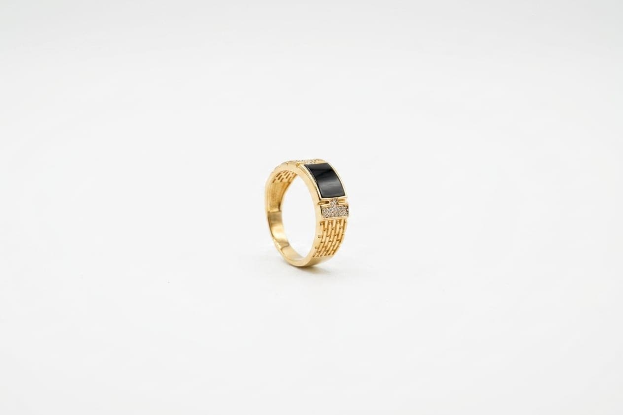 Signet Siyah Taşlı Yüzük — görsel 2